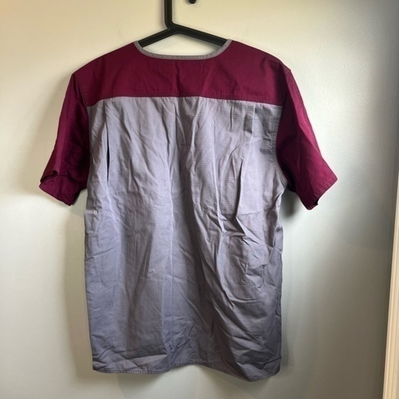 Carhartt | scrub top - Picture 5 of 6